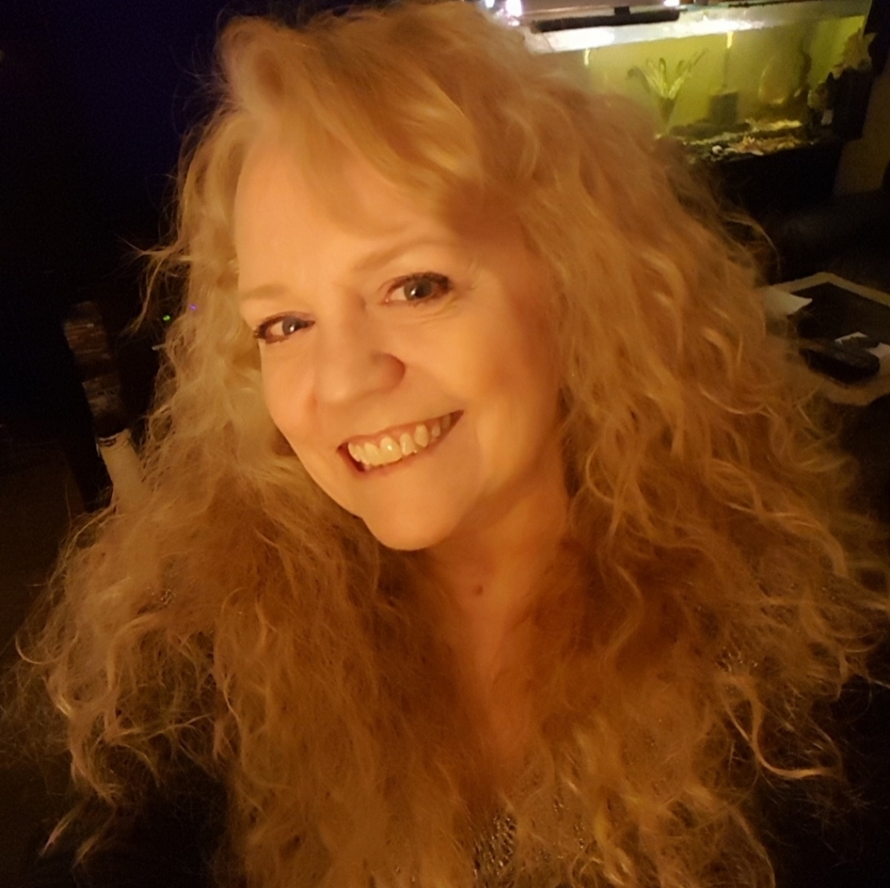 Meet your Posher, Wendy